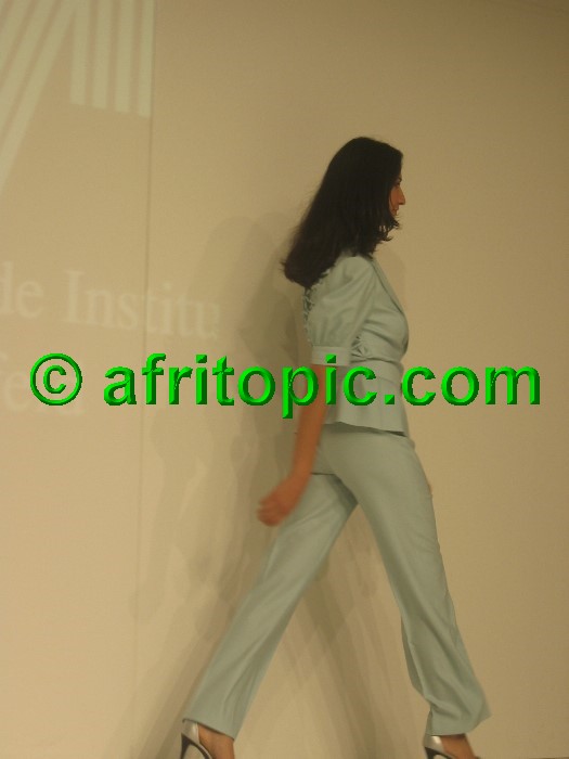 ../Images/Krefeld-Strssenmodenschau-2005 666.jpg